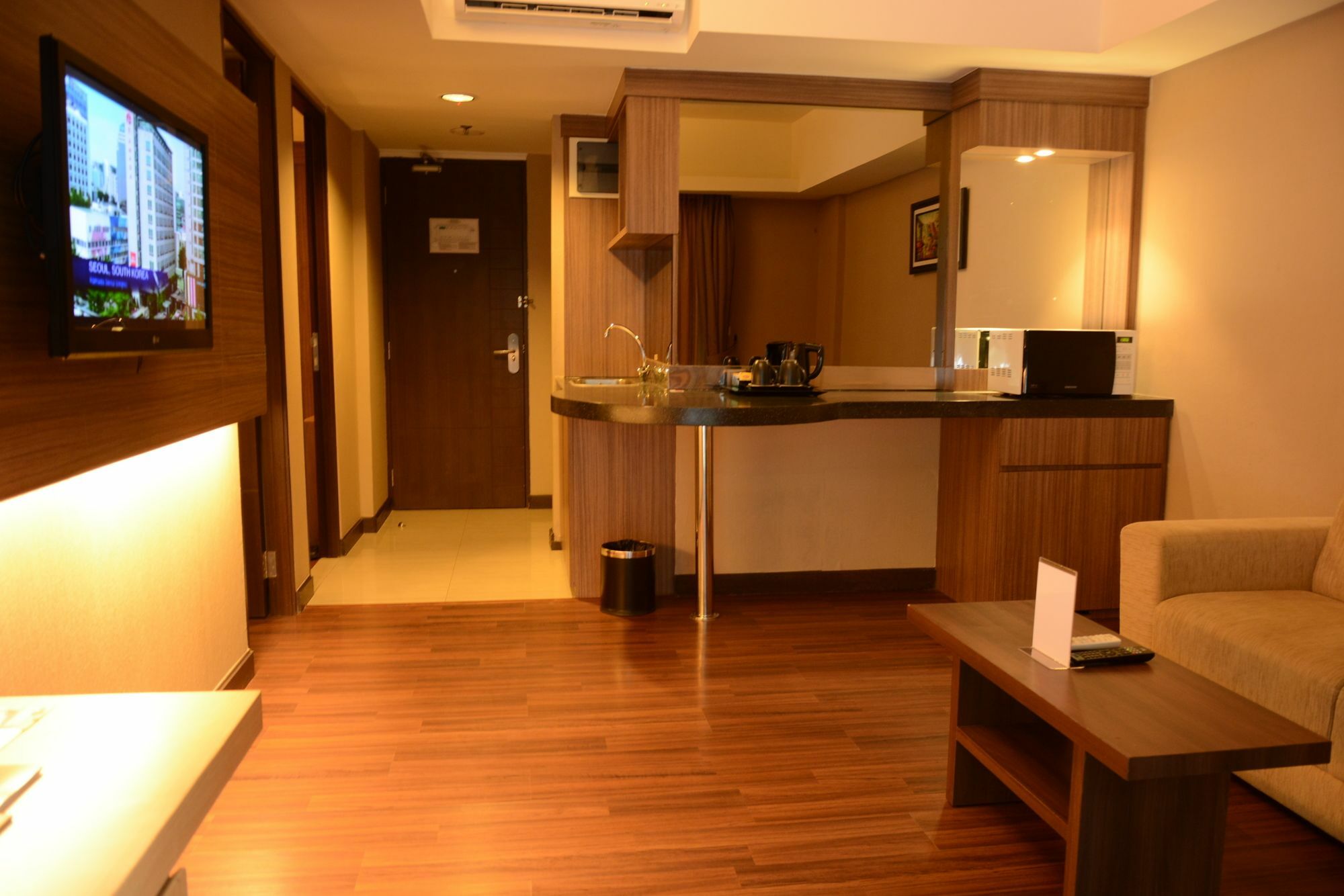 Ramada By Wyndham Bali Sunset Road Kuta 4* Seminyak