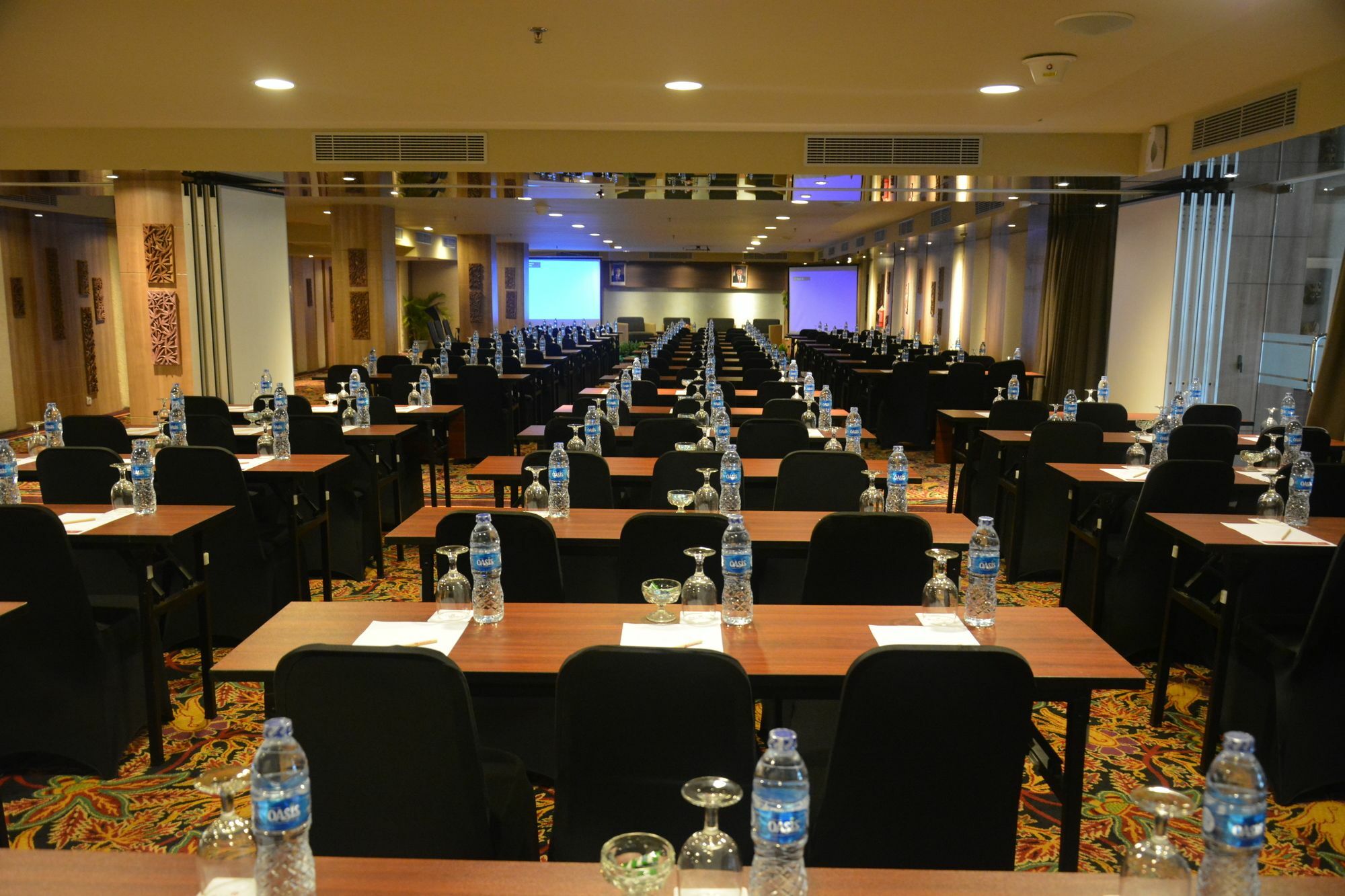 Ramada By Wyndham Bali Sunset Road Kuta Hotel